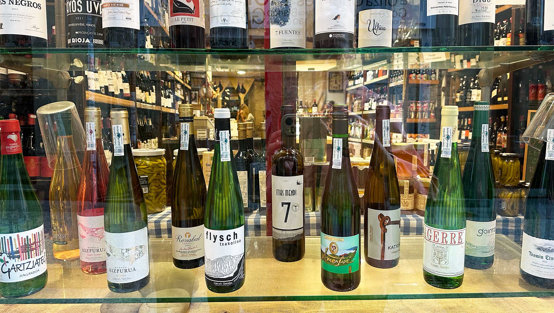 Txakoli offers a diverse range of wines of very hogh quality form the Basque Country | by CÚRATE Trips