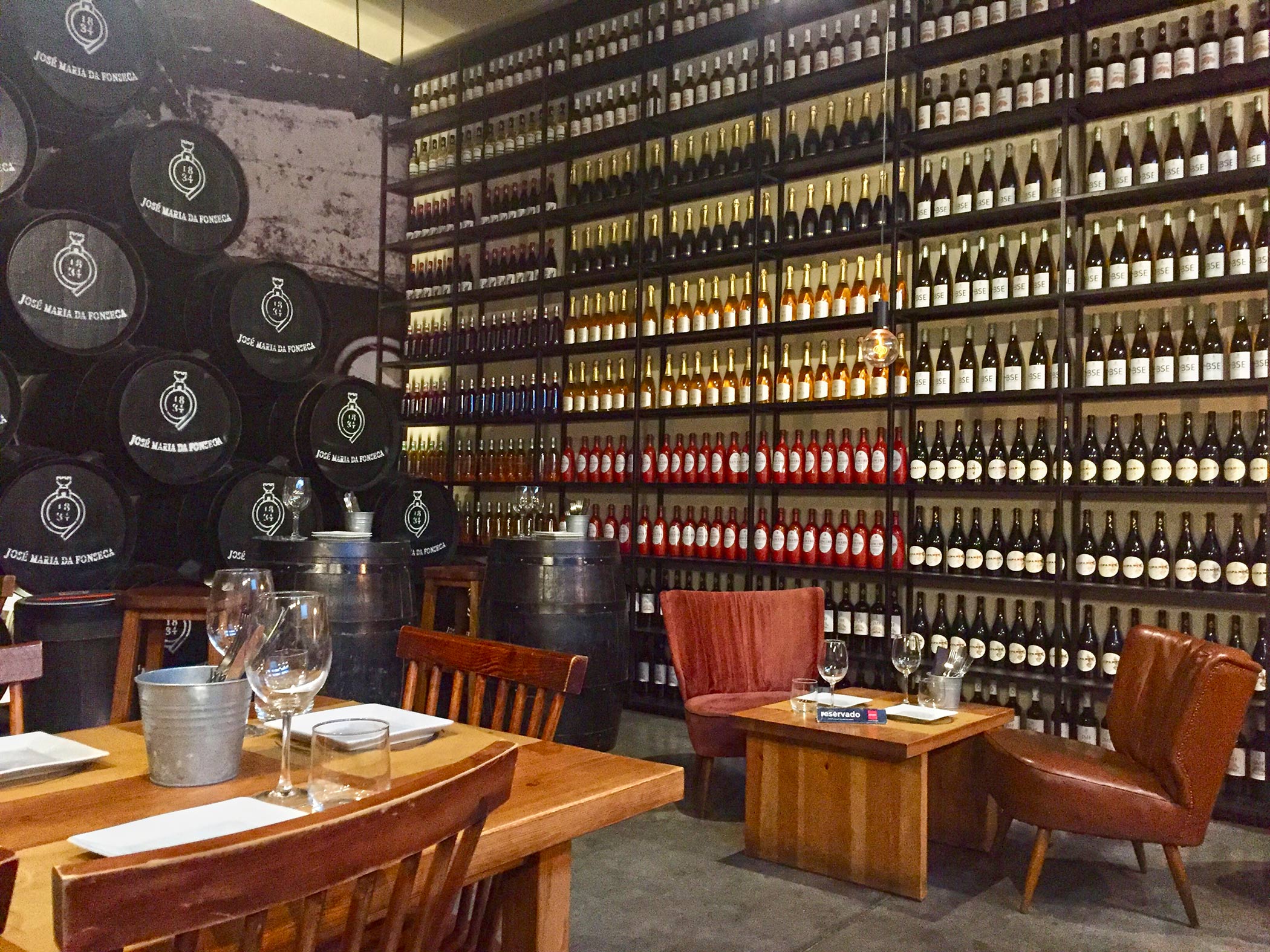 Wine bars in Lisbon are a great option for wine lovers | CÚRATE Trips